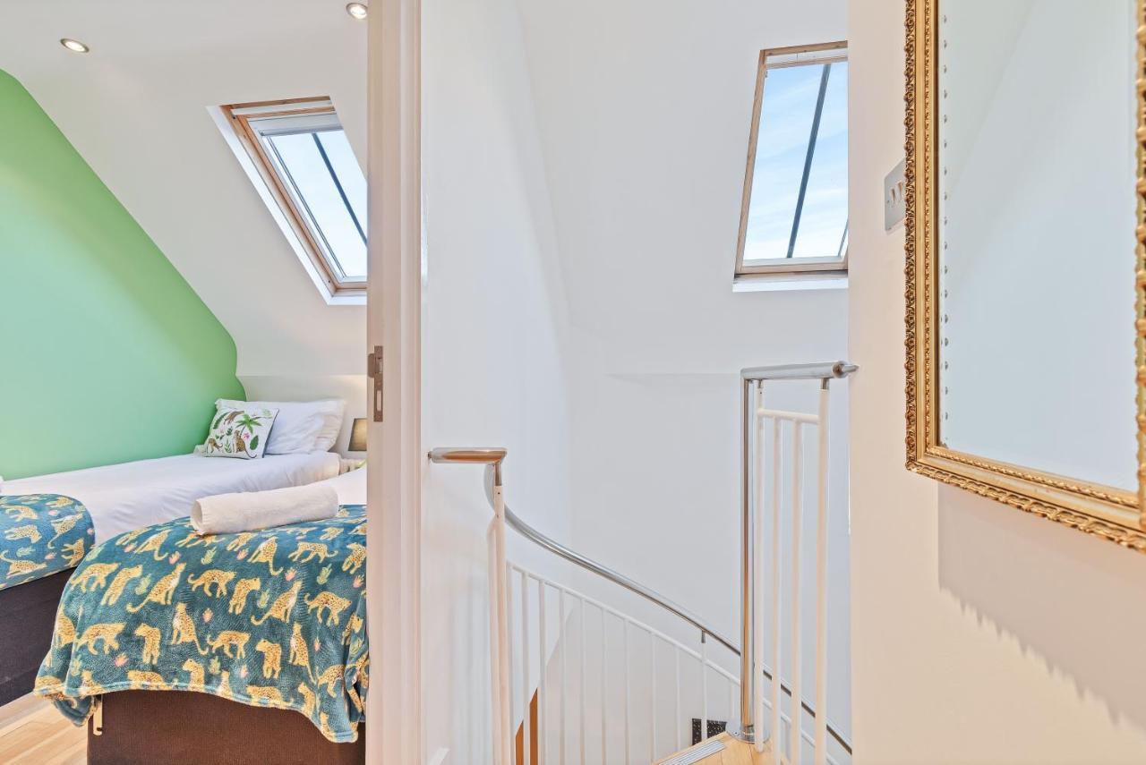 Majestic Mews Apartment With Free Parking - By My Getaways Hove Exteriér fotografie